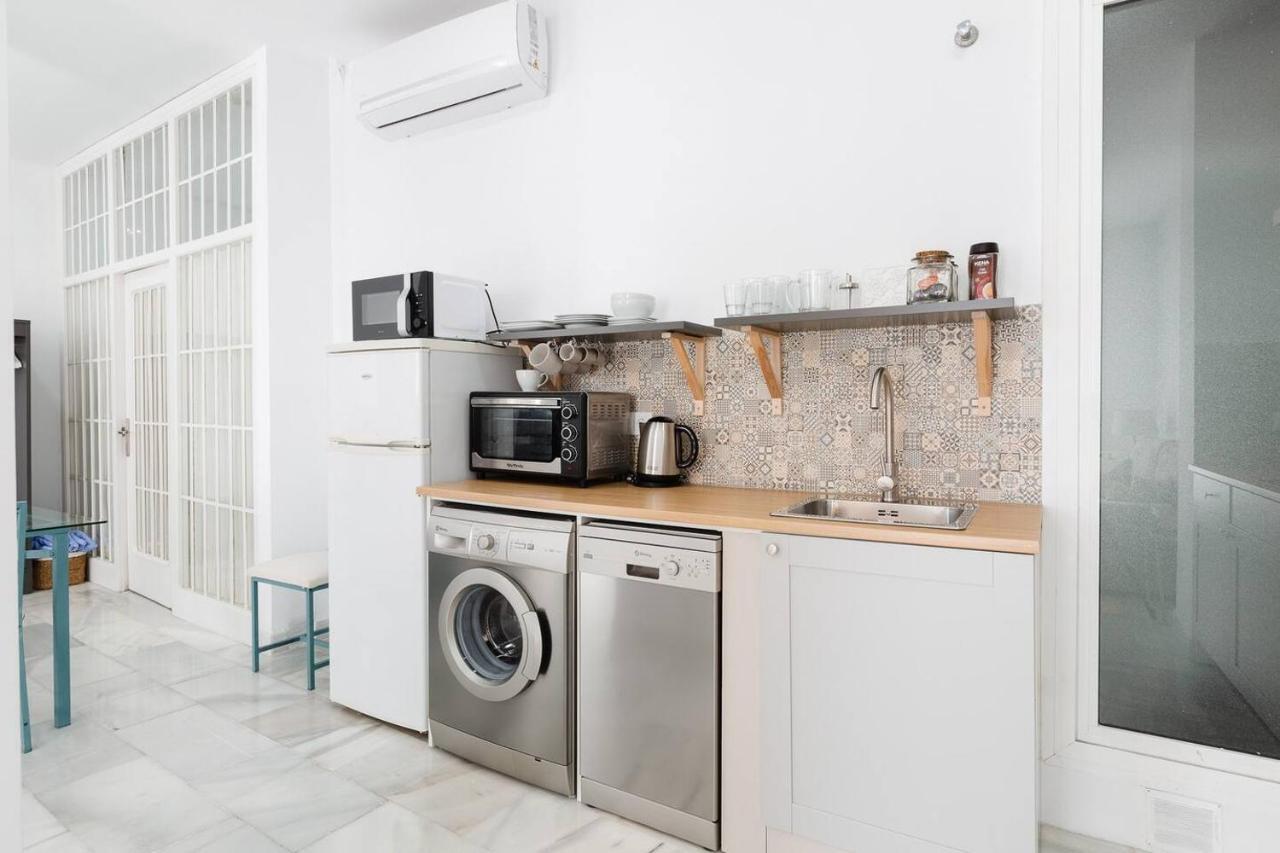 Loft En Primera Linea Del Paseo Maritimo มาลากา ภายนอก รูปภาพ