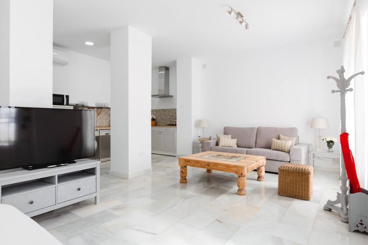 Loft En Primera Linea Del Paseo Maritimo มาลากา ภายนอก รูปภาพ