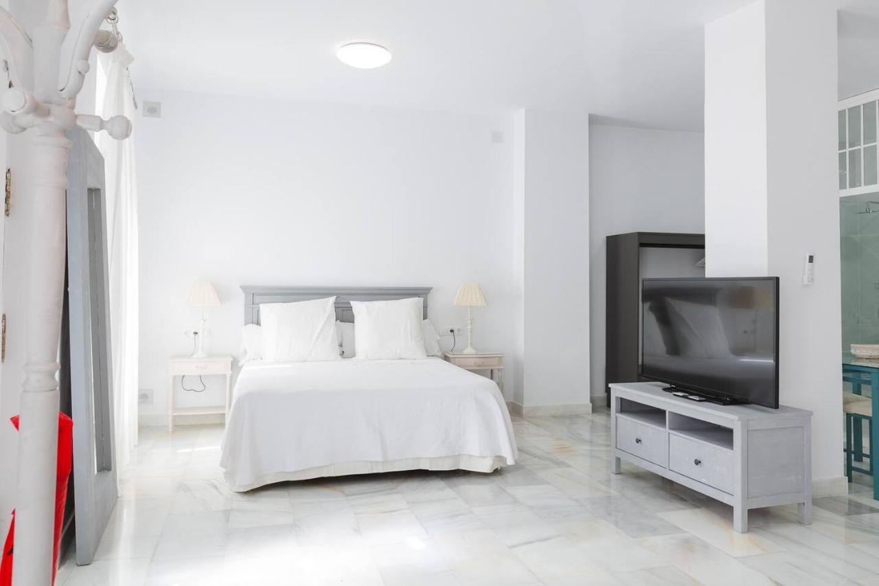 Loft En Primera Linea Del Paseo Maritimo มาลากา ภายนอก รูปภาพ